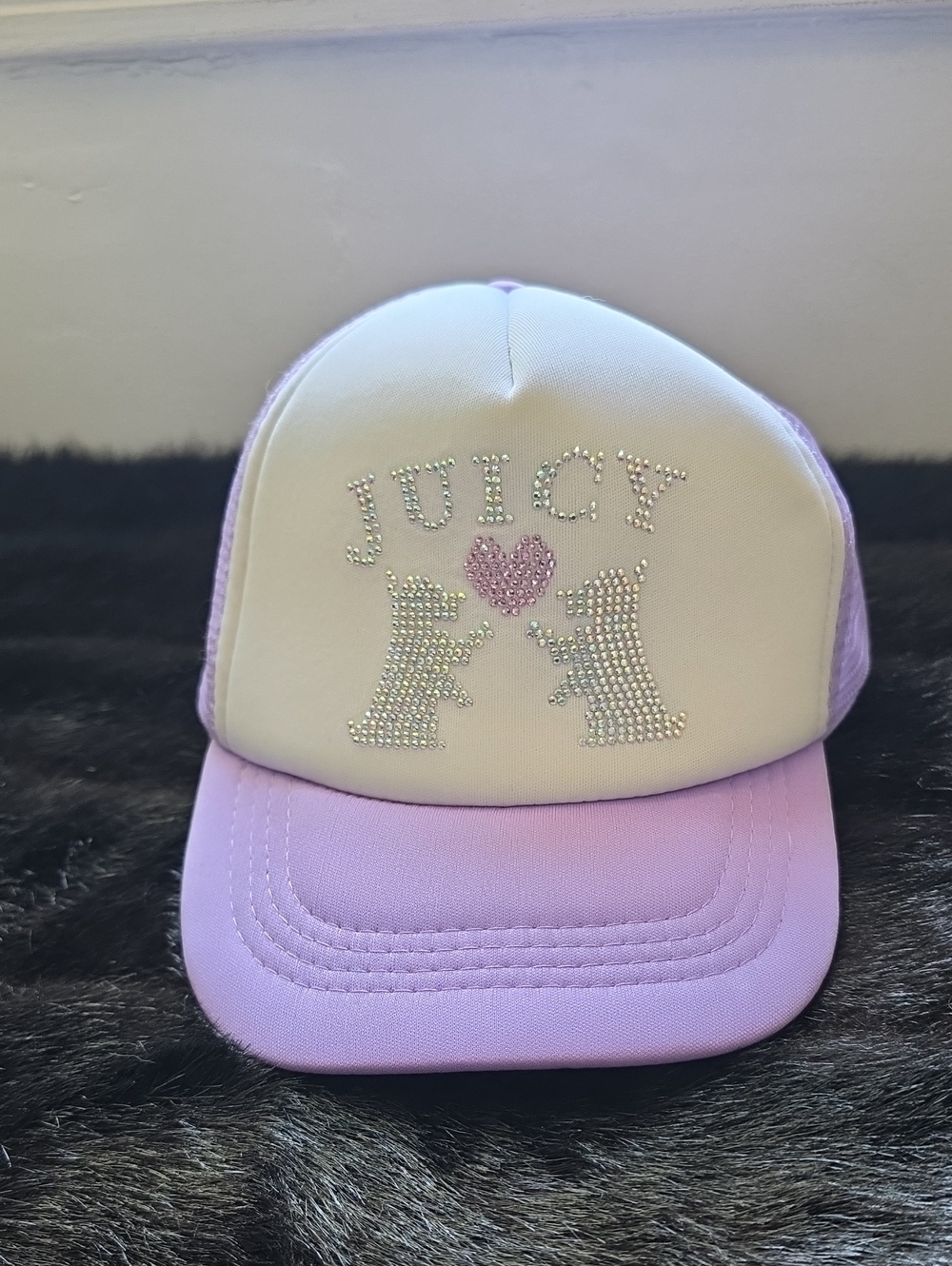 Juicy Couture Kids Pink and Cream Rhinestone Puppy Heart Trucker Hat